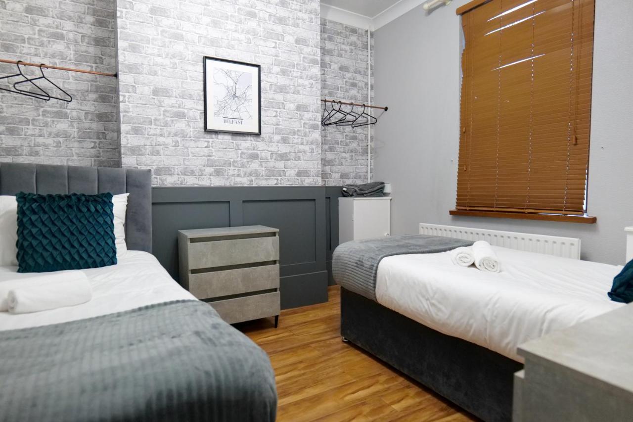 Broadway Belfast! Central Location! Sleeps 6! מראה חיצוני תמונה